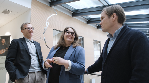 INVEST-tutkijat, akatemiaprofessori Jani Erola (vas.), erikoistutkija, dosentti Johanna Peltoniemi ja tutkimusprofessori Pasi Moisio. 
