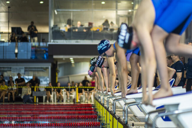 Impivaaran uimahallissa käydään kahdet uintikisat viikonloppuna. Kuva on  ikäkausimestaruusuinneista viime syksyltä.