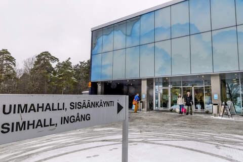 Impivaaran uimahalli.