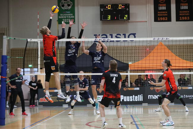 Tuto voitti Loimun lentopallon Mestaruusliigan jumbokamppailussa Kerttulassa.