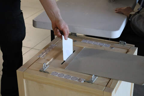 Kuntavaaleista on kohta kulunut vuosi mutta KHO käsittelee yhä vaaleista Kaarinassa tehtyä valitusta.