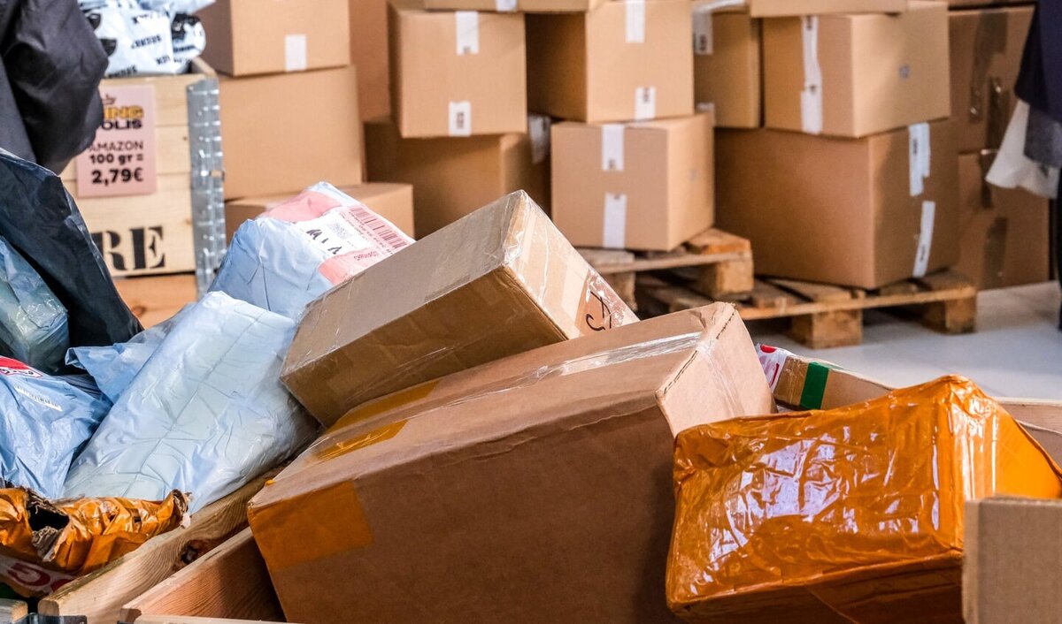 King Colis avaa pop up -myymälän Skanssin länsiaukiolle.