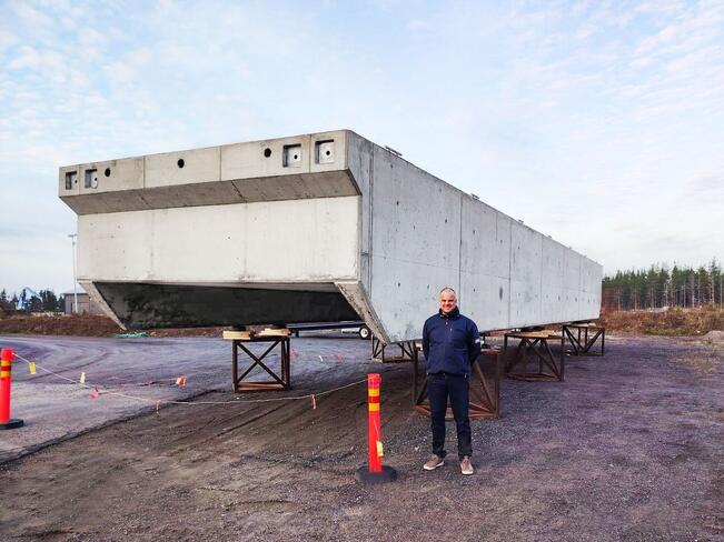 Aallonvaimenninponttoni.