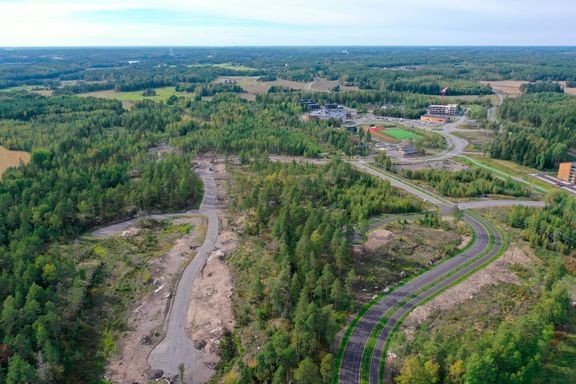 Haettavana on sekä omakoti- että rivitalotontteja.  