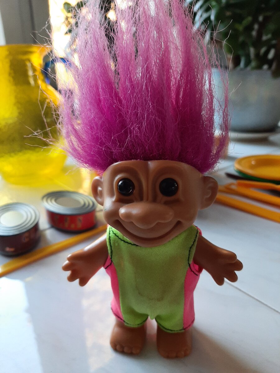 Kirpparille vai muovikierrätykseen?