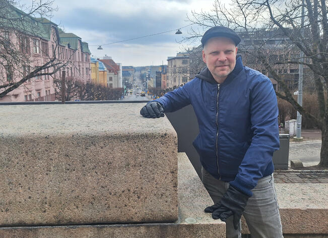 Ville Paakkosen johtama Ville ja lupiineja -kokoonpano ei ota paineita radiosoitosta. – Pyrimme tekemään soittajalähtöisiä ratkaisuja, emme niinkään radioystävällisiä. 