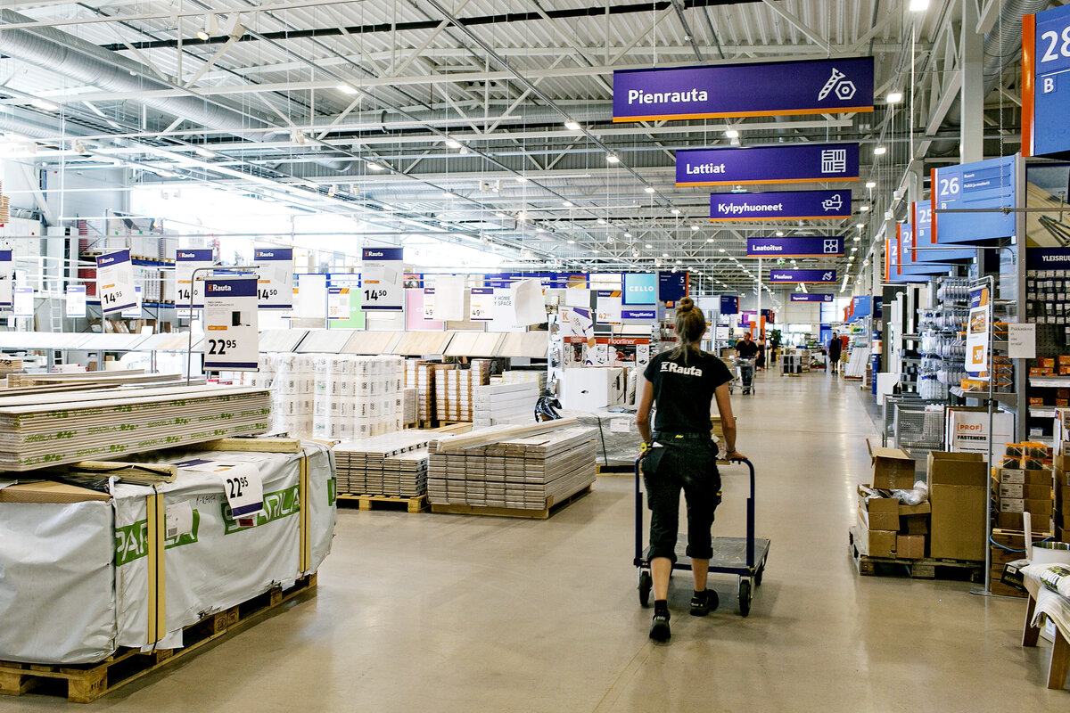 Rautakauppa kiritti alkuvuonna K-ryhmän myyntiä Varsinais-Suomessa, ja kasvumahdollisuudet rakentamisen kaupassa ovat hyvät. Skanssin K-rauta.