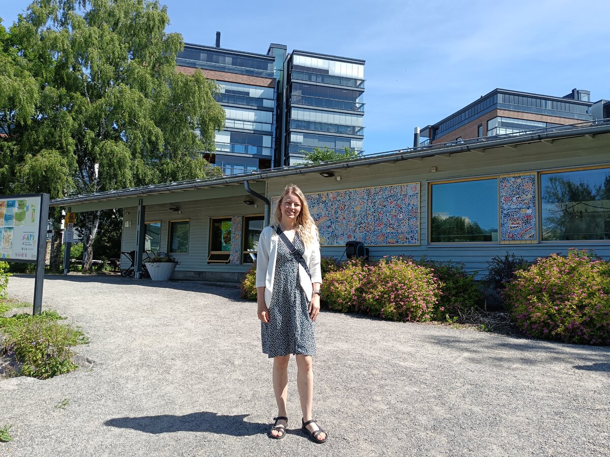 Kaupunginvaltuutettu Janika Takatalon (kok.) mielestä Seikkailupuistoon on saatava riittävästi vessakapasiteettia. Puistossa vierailee vuosittain arviolta kymmeniätuhansia lapsiperheitä. 