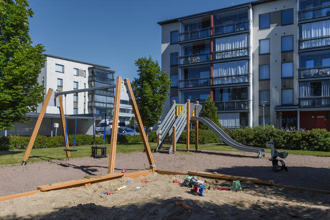 Kaukolämmitteisten kerrostalojen hoitokustannukset kasvavat suurissa kaupungeissa ensi vuonna keskimäärin kahdesta kolmeen prosenttia.