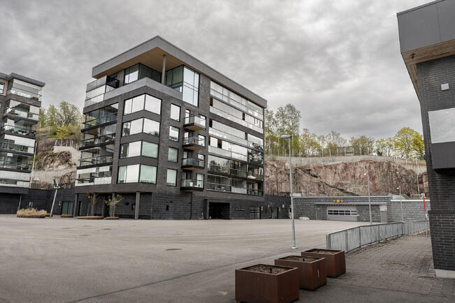 Ikkunoiden kunnossapito siirtyi kokonaan taloyhtiölle.